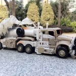 First pictures of Dark of the Moon Megatron