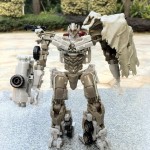 First pictures of Dark of the Moon Megatron