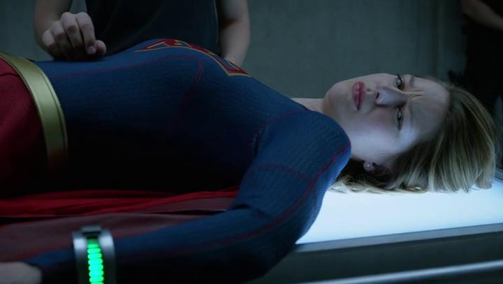 Supergirl Pilot Episode Review Starring Melissa Benoist 