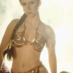 Slave Leia pose