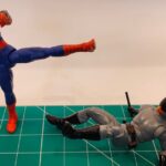 japanese spiderman toy fight